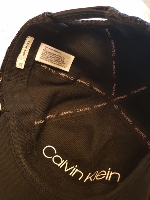 Шапки Gucci PRIZRAK &  Calvin Klein