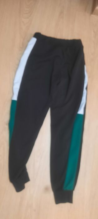 Pantaloni dama moderni