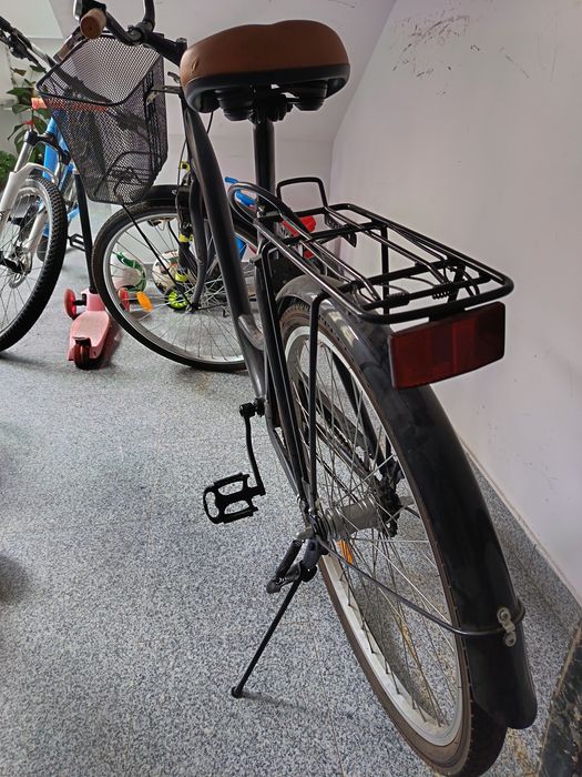 Bicicleta dama cu cosulet