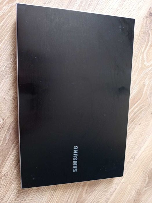 Игровой ноутбук Samsung!