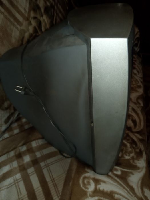 Продам телевизор Самсунг