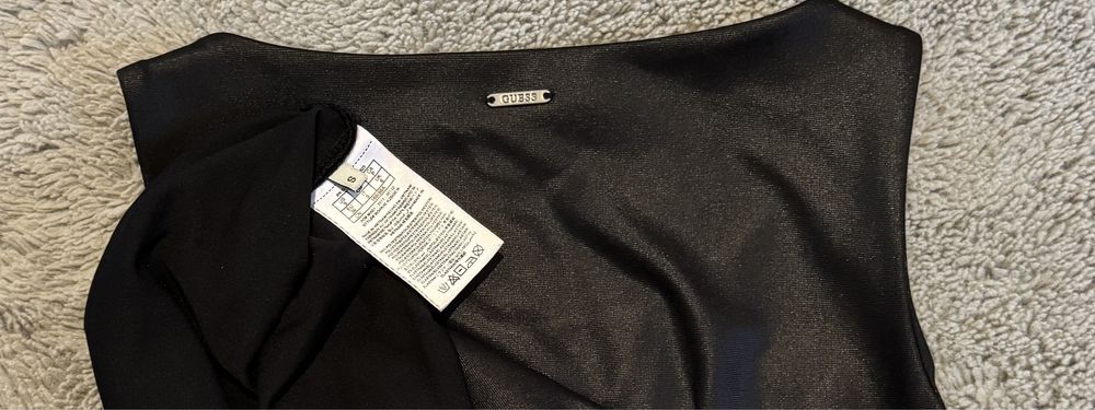 Rochie Guess cu paiete