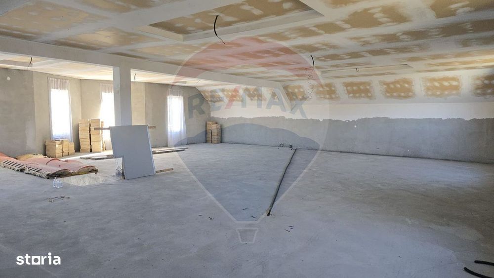 Casă de inchiriat sau vanzare in Hurjuieni