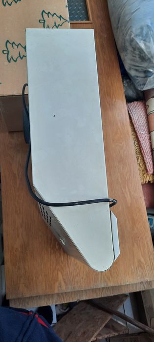 Hota pentru bucatarie functionala folosita