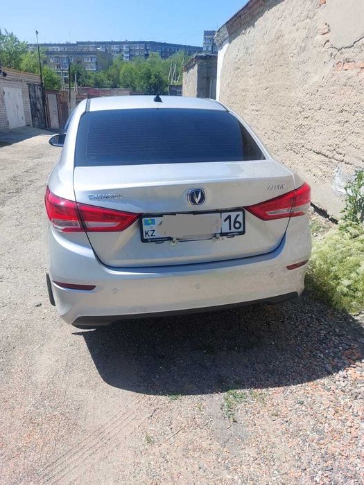 машина Changan Alsvin 2024 года