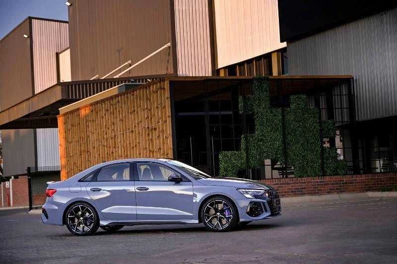 18" Джанти за AUDI RS3 A3 8Y A4 B6 B7 B8 B9 A6 C6 Q2 Q3