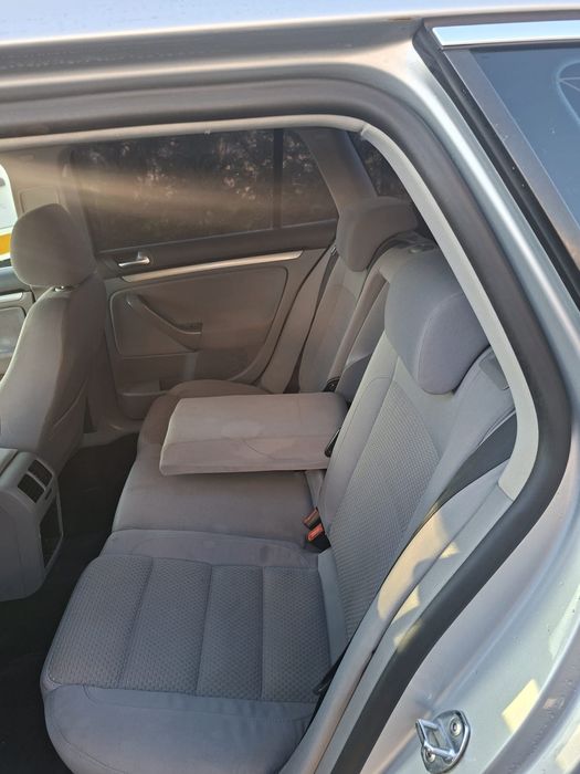 Vând,Schimb  VW Golf 5 An 2009 Motor 1.4 benzina  6+1 trepte