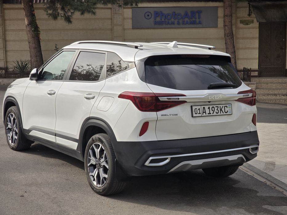 Продаю KIA seltos prestige
