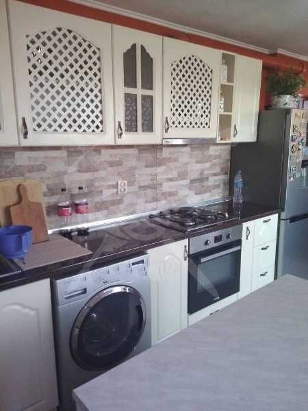 Тристаен в центъра на Асеновград