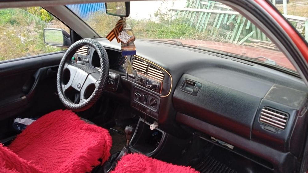 Гольф 3.1992 г нормальное состояние