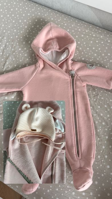 Продаю весенние комбинезоны