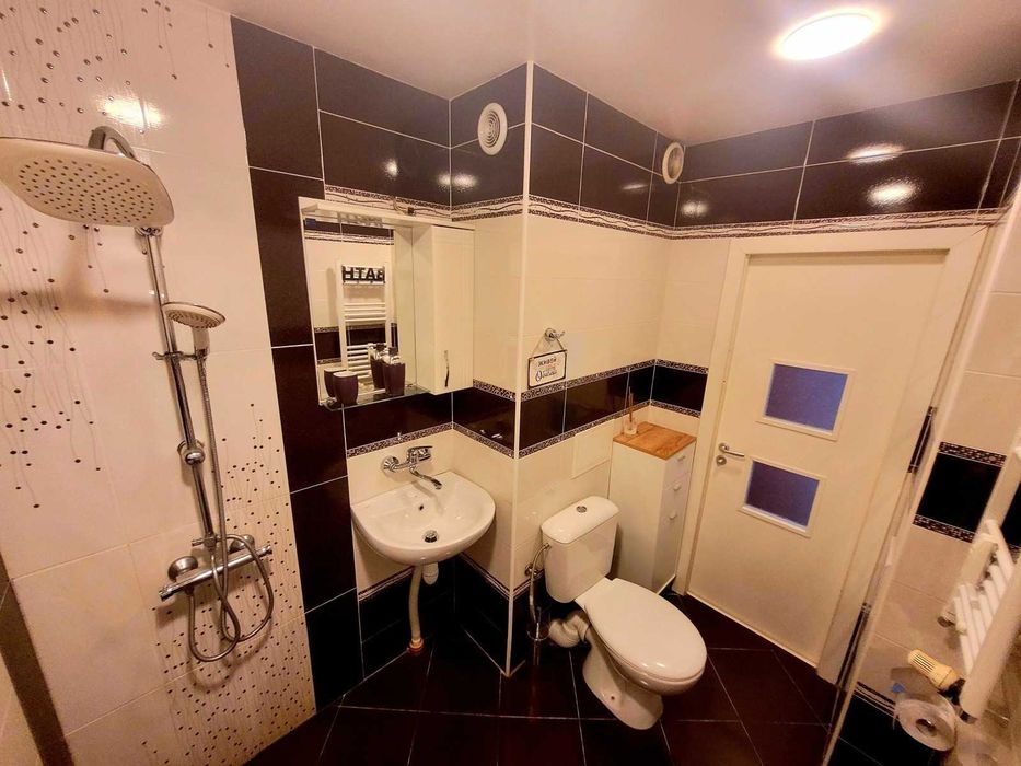 Дава се под наем Двустаен апартамент в София, Света Троица - 75 кв.м за 408 € - Снимка #13