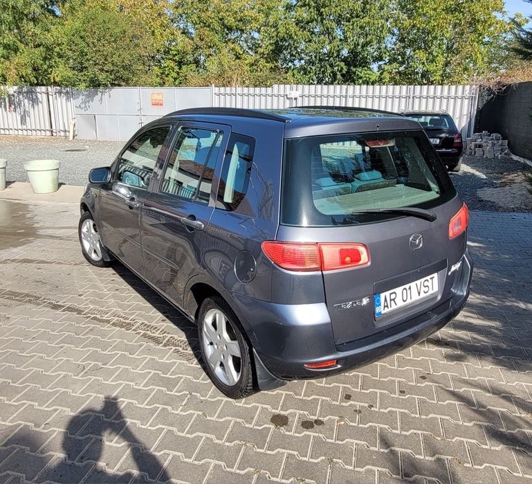 Mazda 2 , Benzină