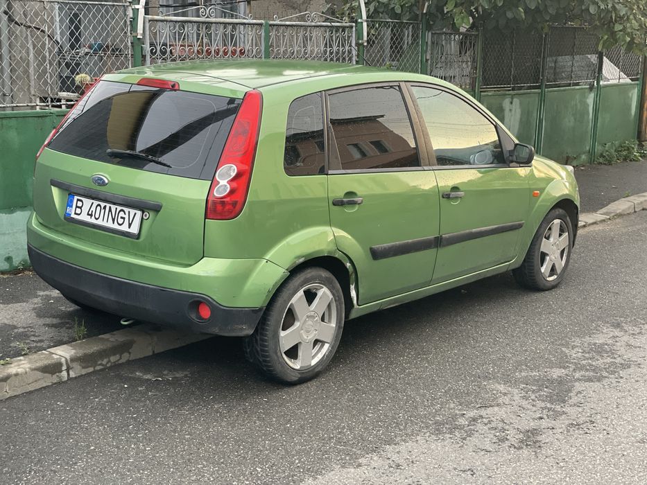 Ofer spre inchiriere masini pentru delivery(glovo/tazz/boltfood)