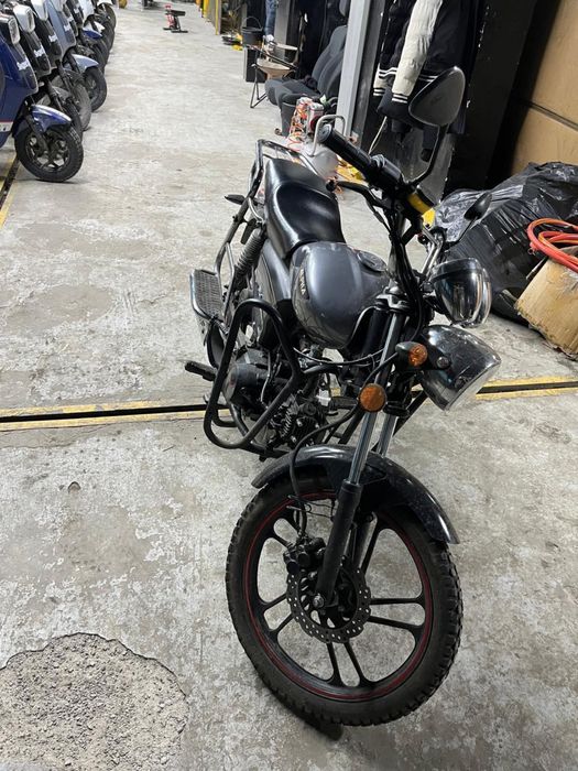 Продам мотоцикл Alpha