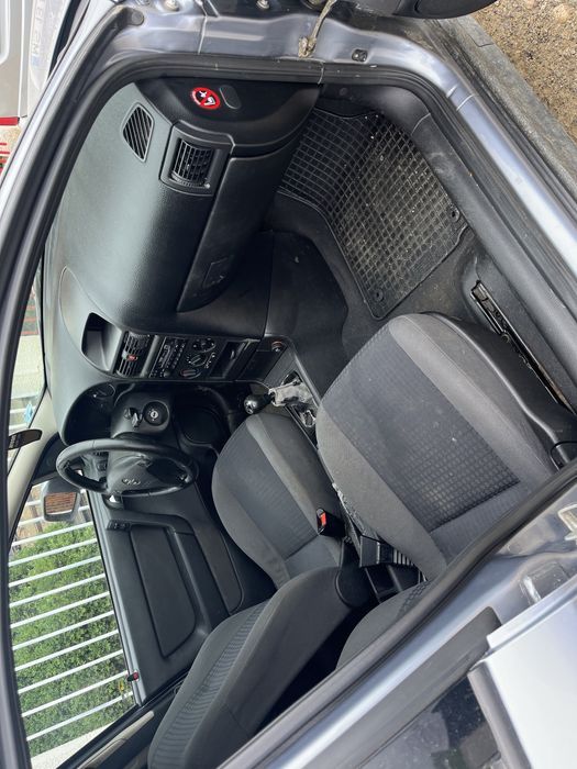 piese astra 1,6 i 8 v stop far motor plus alte piese