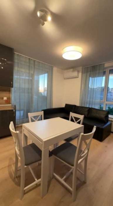 Дава се под наем Двустаен апартамент в София, Център - 45 кв.м за 750 € - Снимка #1