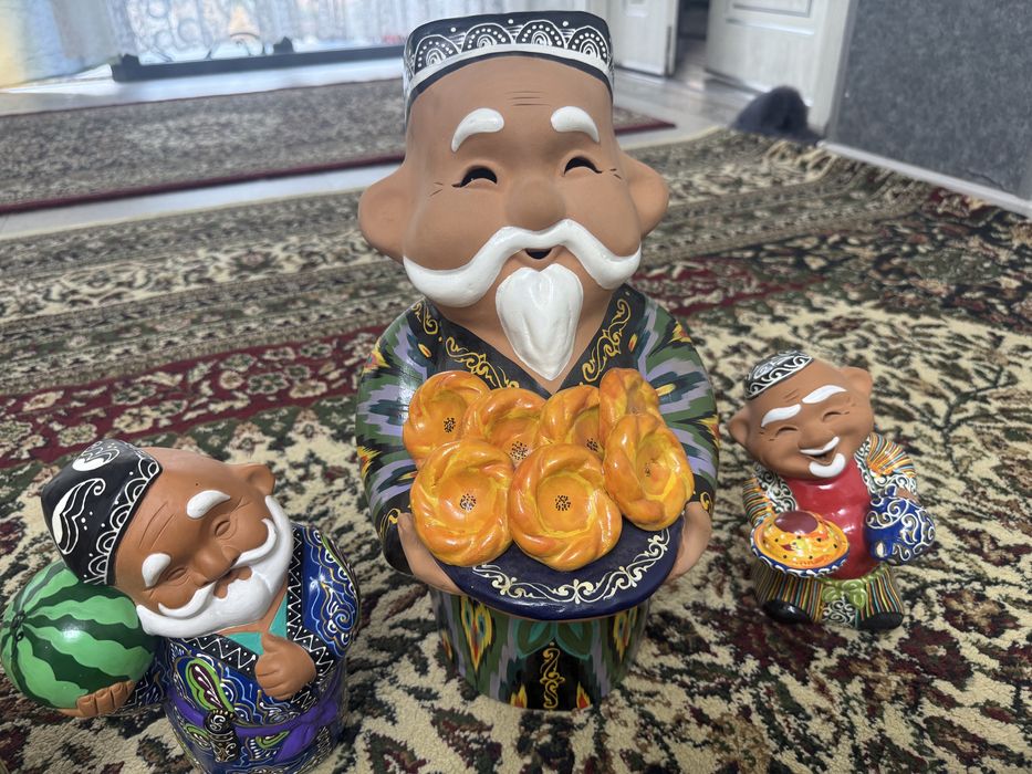 Haykalchalar hammasi 500 000 som