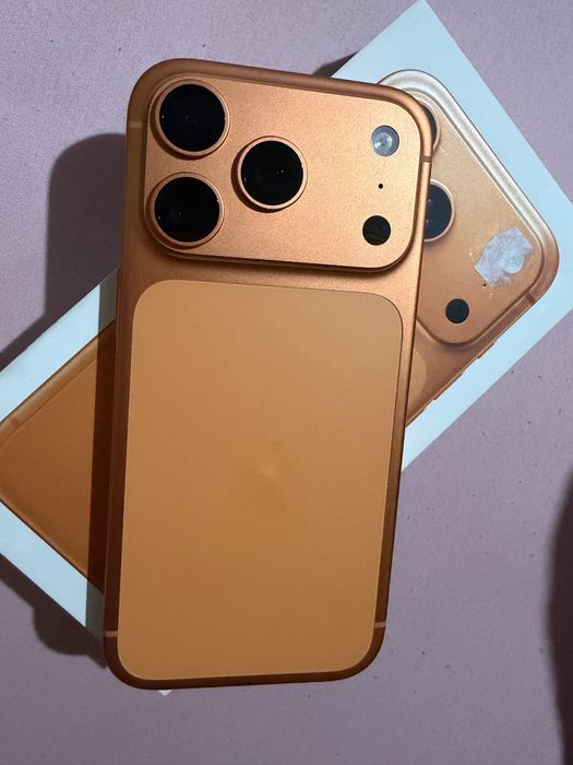Iphone 17 pro 256 baterie 100% 85 cicluri