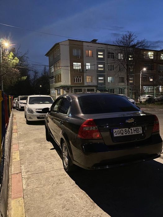 Gaz benzin kraskalari bor mator hadavoylari yaxshi balonlari yaxshi