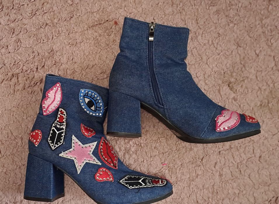 Дамски  дънкови боти