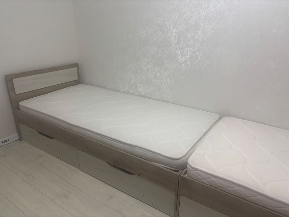 Кровать односпальная