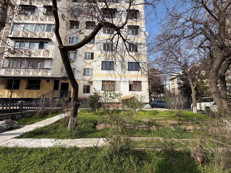 Парк Бобур Аския Продается Под Нежилой