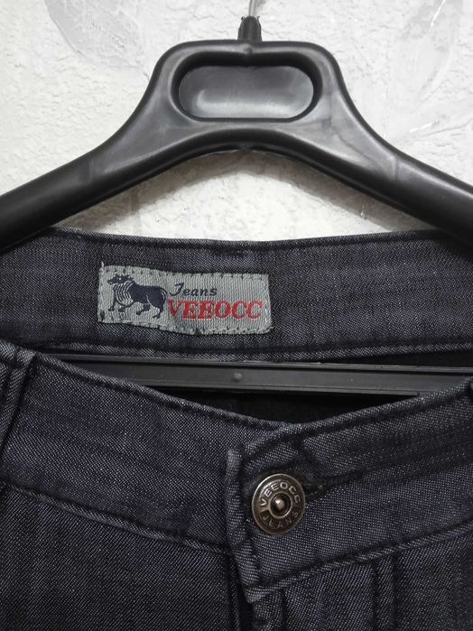 Теплые джинсы на подростка, размер 29.