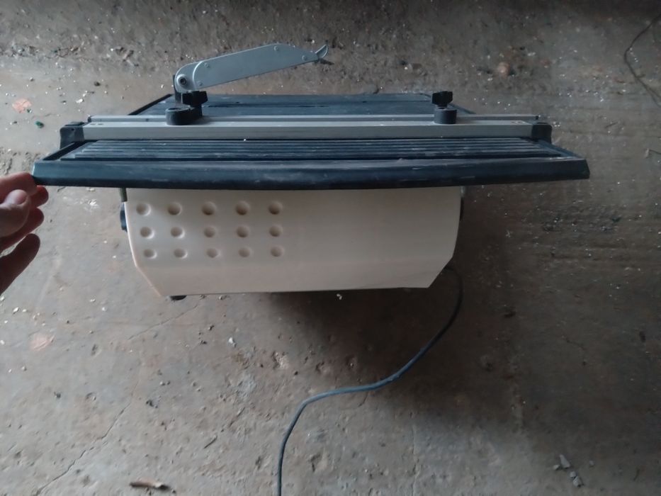 Circular tăiat gresie faianță Husqvarna