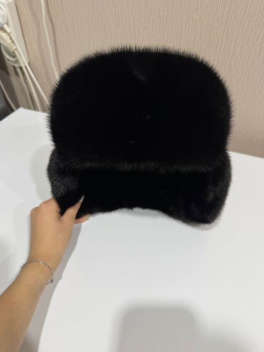 Продам норковую мужскую шапку