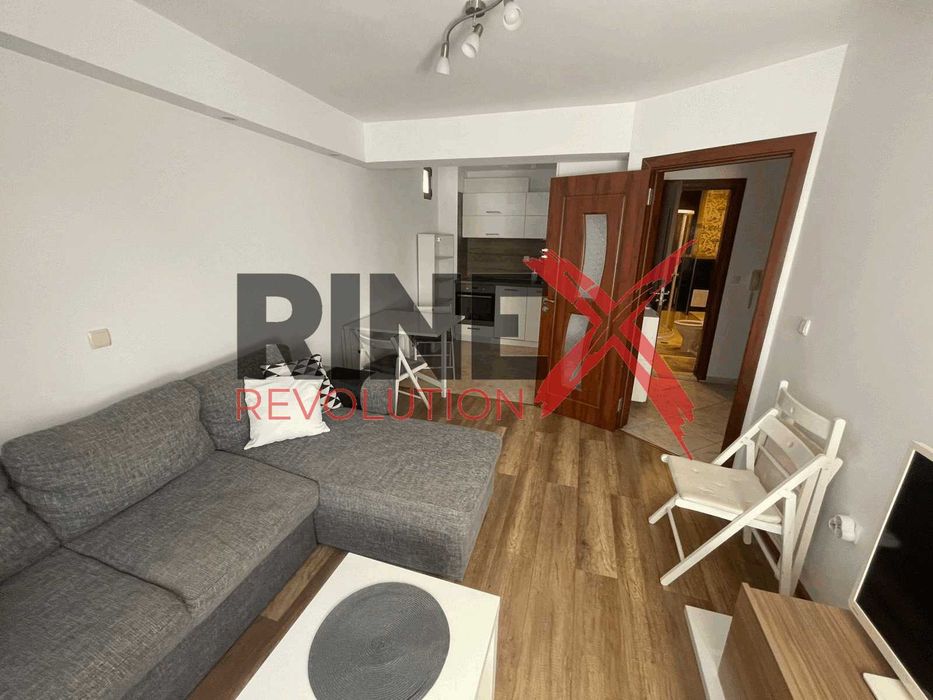Дава се под наем Тристаен апартамент в Пловдив, Кършияка - 89 кв.м за 700 € - Снимка #1