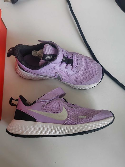 Детски маратонки Nike