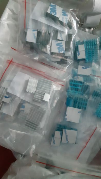 Комплект алуминиеви охладители / радиатори за  Raspberry pi 3 и 4