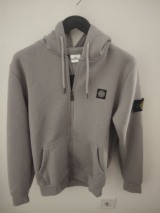 Stone Island  Суичъри,ветровки,екипи!