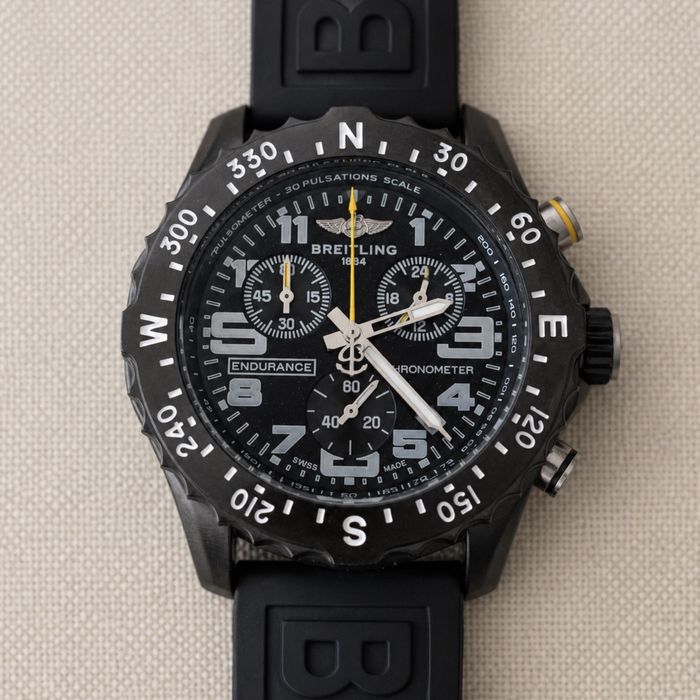 Breitling Endurance Pro 44mm мъжки часовник