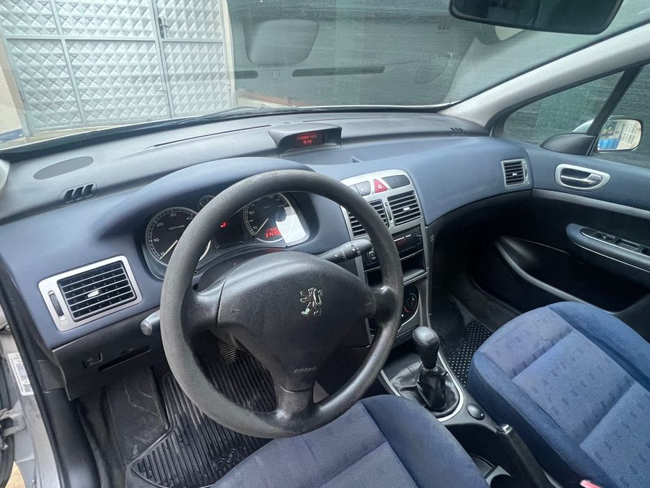 Peugeot 307 продавам
