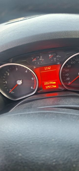 Ford Galaxy 7 locuri