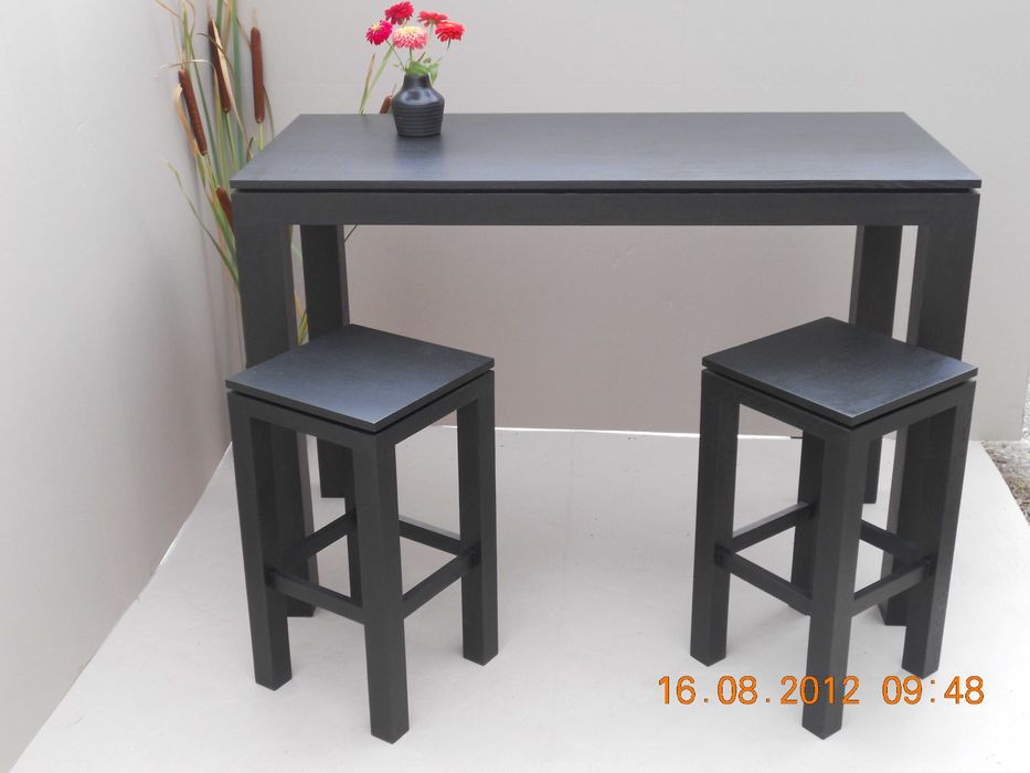 Fabrica de mobila lichideaza stoc de mobilier de lux