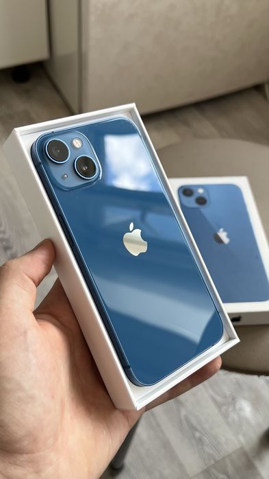 IPhone 13 128GB. Blue