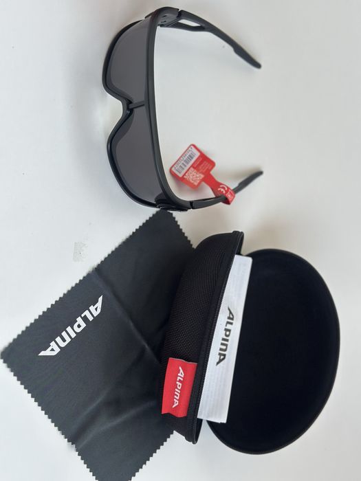 Alpina LEGEND – Black Matt / Black Lens Cat.3