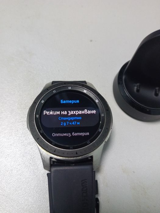 Продавам Samsung Galaxy watch SM-R800