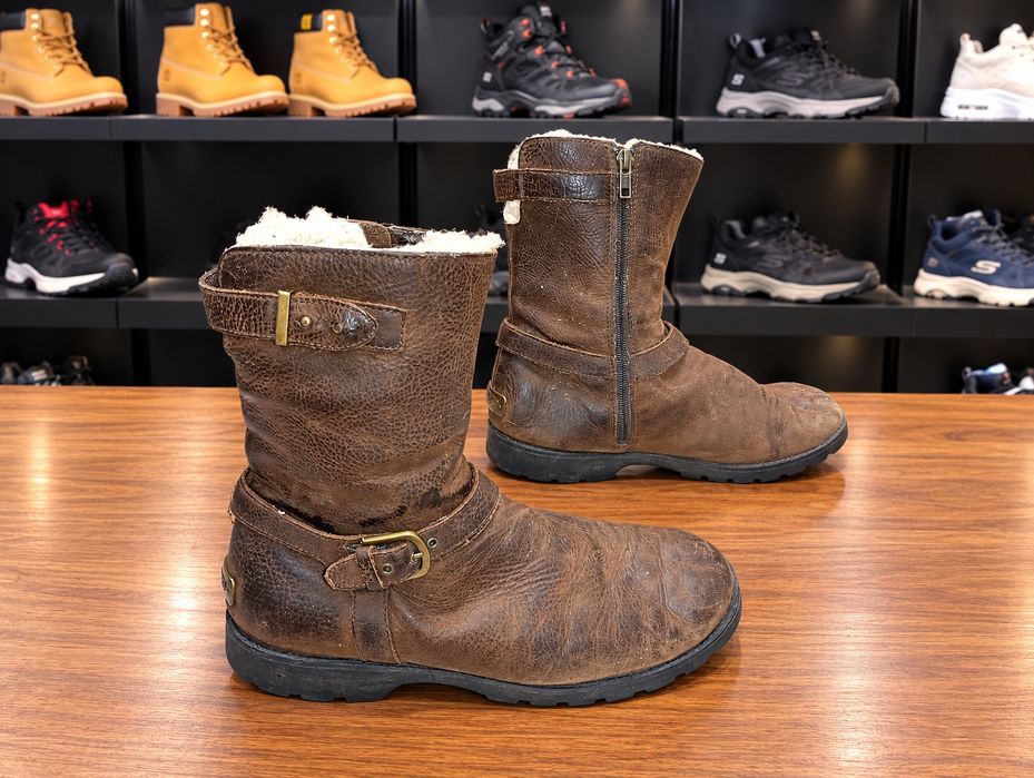 UGG кожени ботуши N 39,5