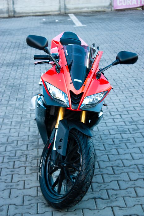 Yamaha yzf r125 2016