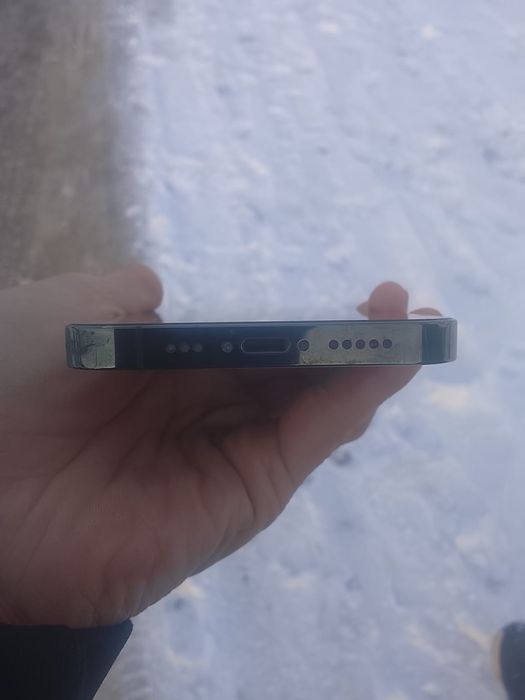 Айфон 13 про 256/100