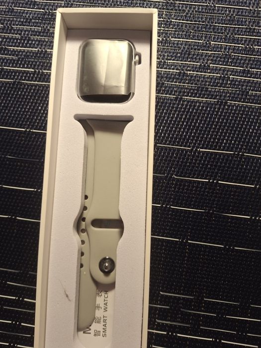 Продам смарт часы, М 7 mini, 41 мм. Состояие новых.