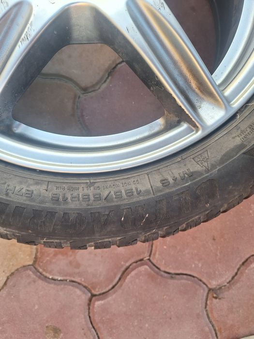 Vând jante 16 inch