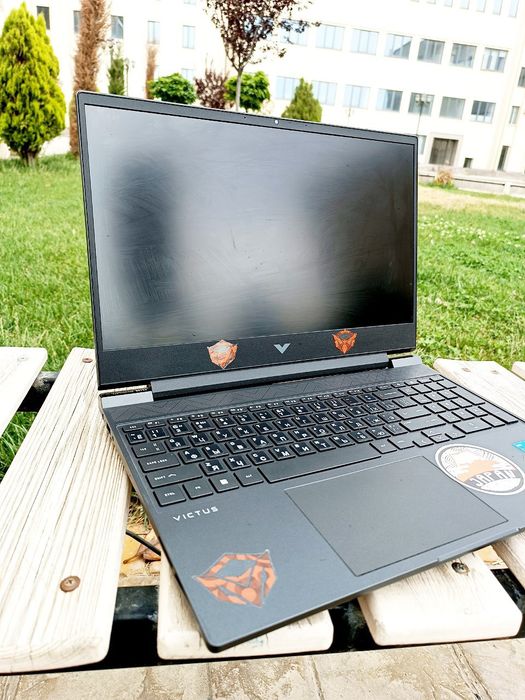 Hp victus 512.gb 16 Ram