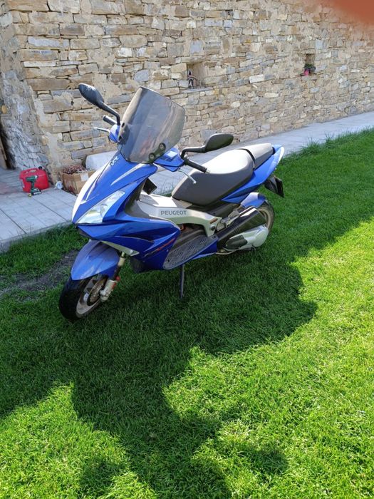 Продава се скутер 125 кубика