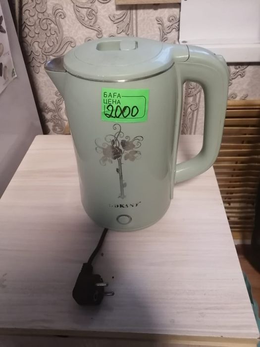 Продам Чайник электрический