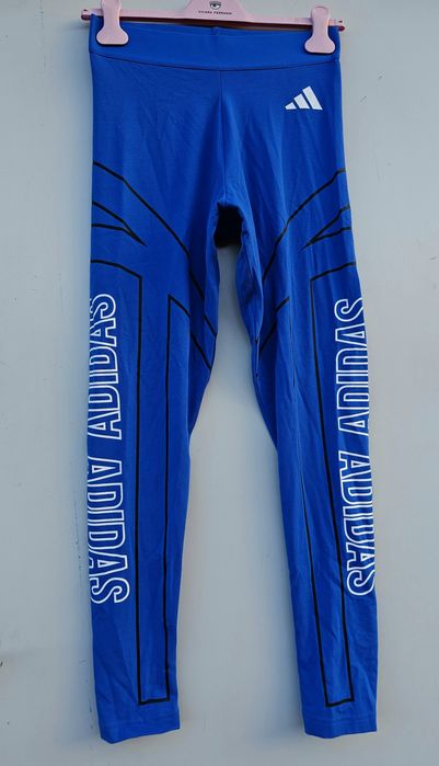 Adidas оригинален дамски клин нов М размер